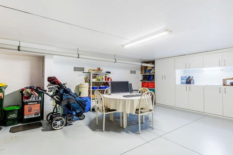 Photo of property in 36 Parkside Drive, Orewa, 0931