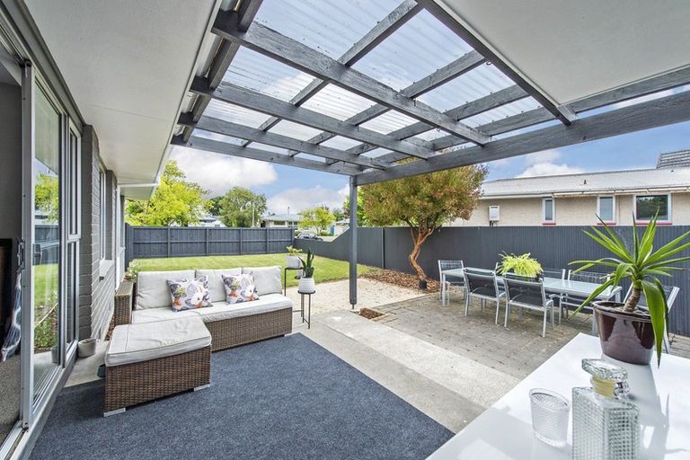 Photo of property in 3 Douglas Street, Rangiora, 7400