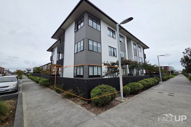 Photo of property in 3/96 Clark Road, Hobsonville, Auckland, 0616