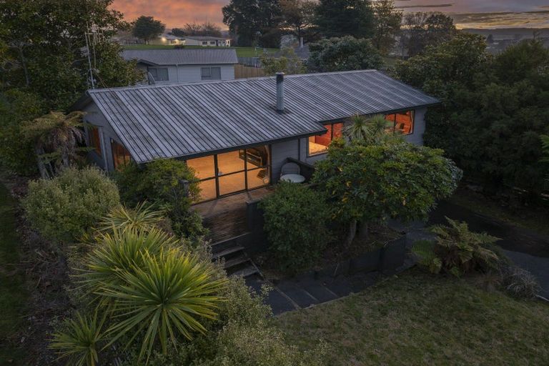 Photo of property in 25 Kiddle Drive, Hilltop, Taupo, 3330