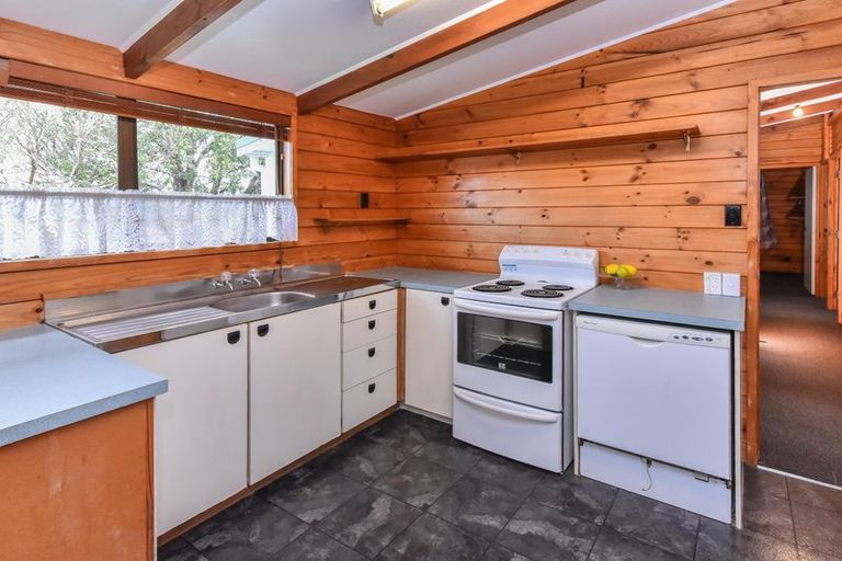 Photo of property in 2/4 Nelson Street, Papakura, 2110