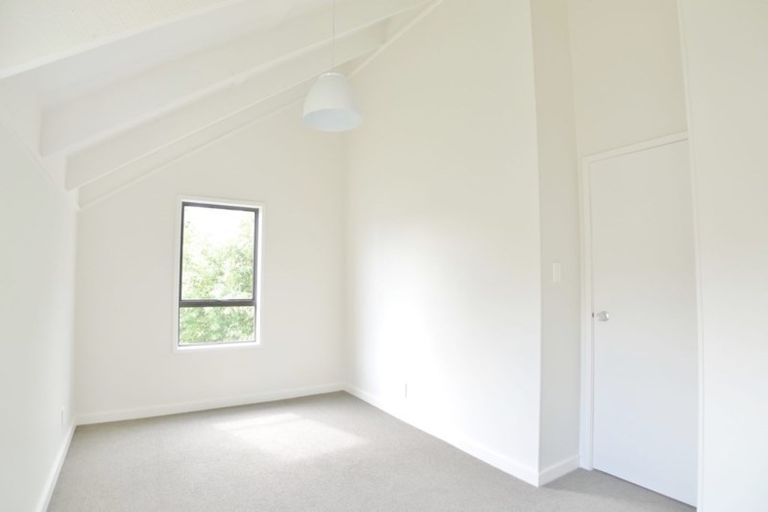 Photo of property in 5/31 Arawa Street, New Lynn, Auckland, 0600