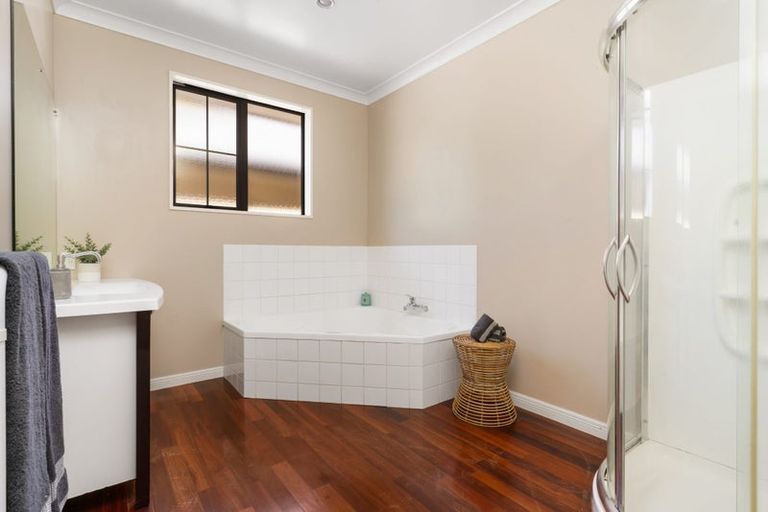 Photo of property in 239 Lawford Road, West Melton, Christchurch, 7676