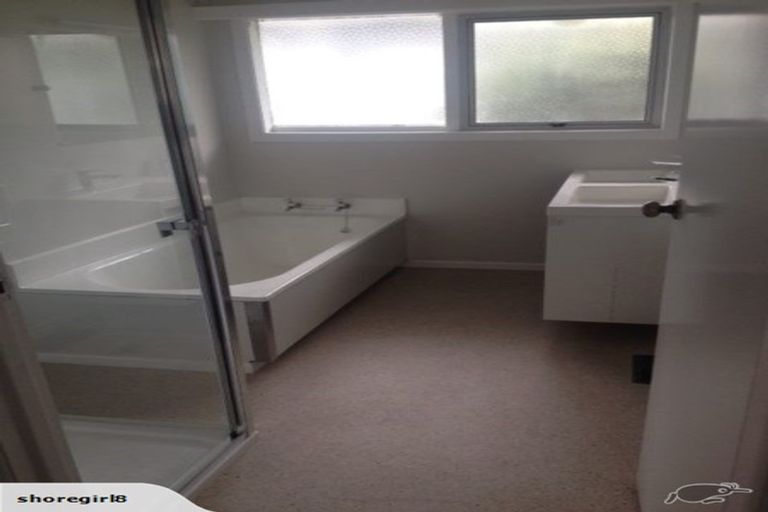 Photo of property in 192 Hurstmere Road, Takapuna, Auckland, 0622