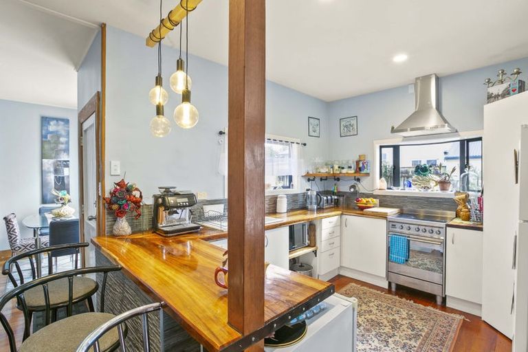 Photo of property in 58 Record Street, Fitzroy, New Plymouth, 4312