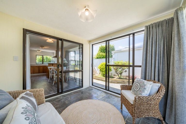 Photo of property in 53a Pine Avenue, Ebdentown, Upper Hutt, 5018