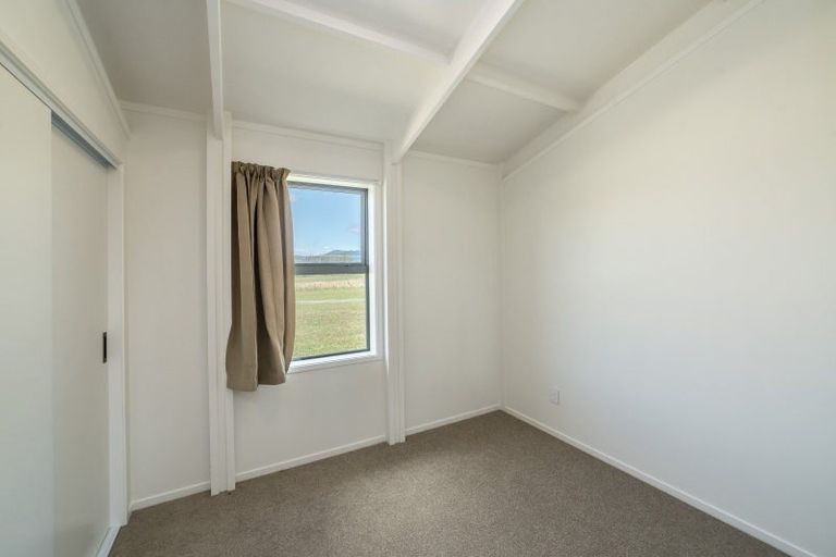 Photo of property in 968 Kahutara Road, Kahutara, Featherston, 5771