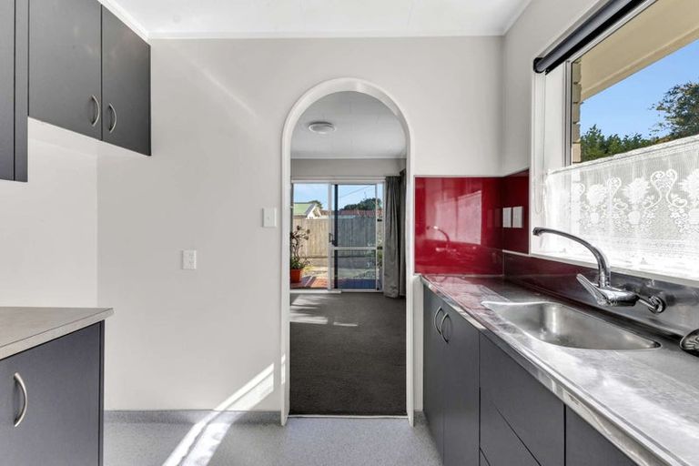 Photo of property in 1/44 Ballance Street, Lower Vogeltown, New Plymouth, 4310