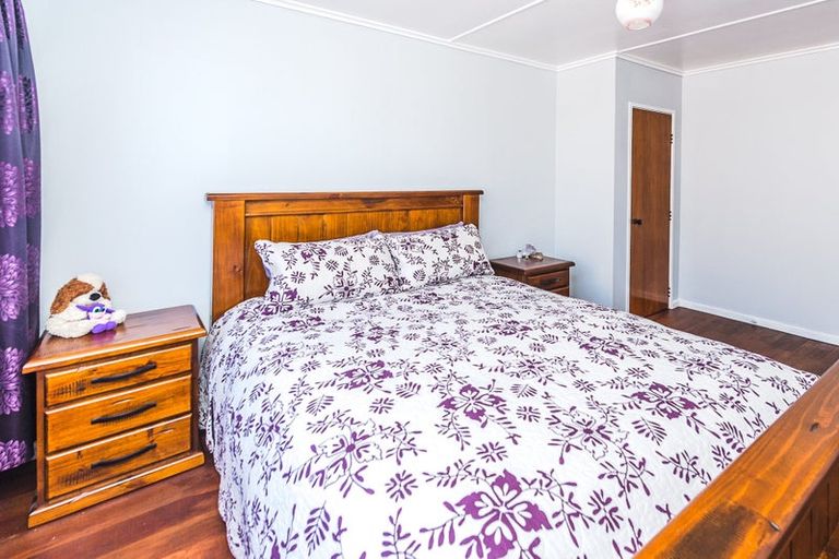 Photo of property in 10 Maire Street, Gonville, Whanganui, 4501