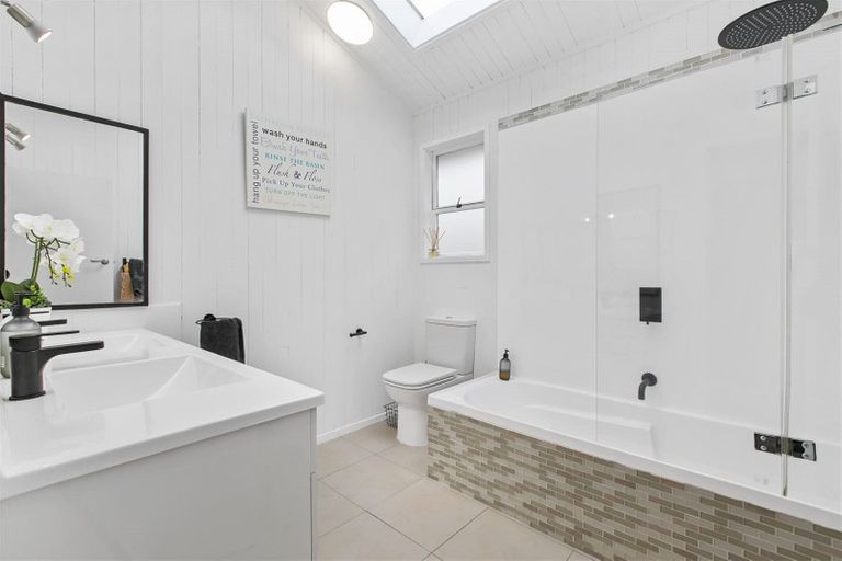 Photo of property in 32 O'neills Road, Swanson, Auckland, 0614