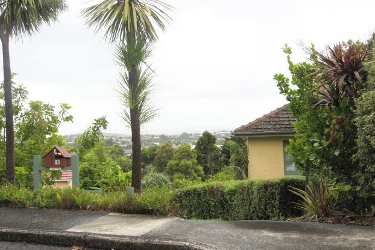 Photo of property in 10 Commins Road, Onerahi, Whangarei, 0110