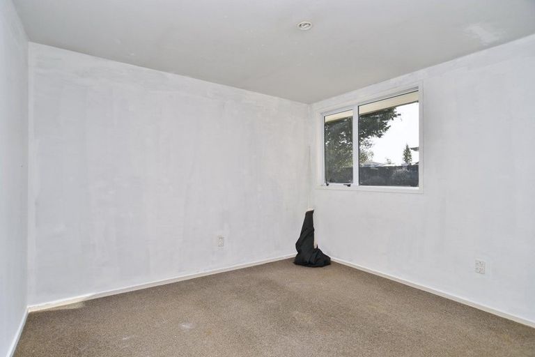 Photo of property in 24 Strachan Place, Rangiora, 7400