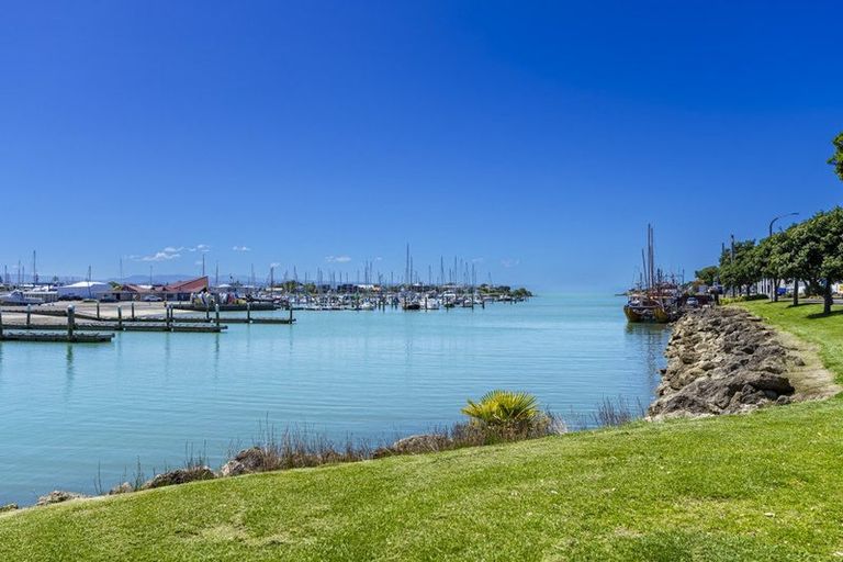 Photo of property in 207c/14 West Quay, Ahuriri, Napier, 4110