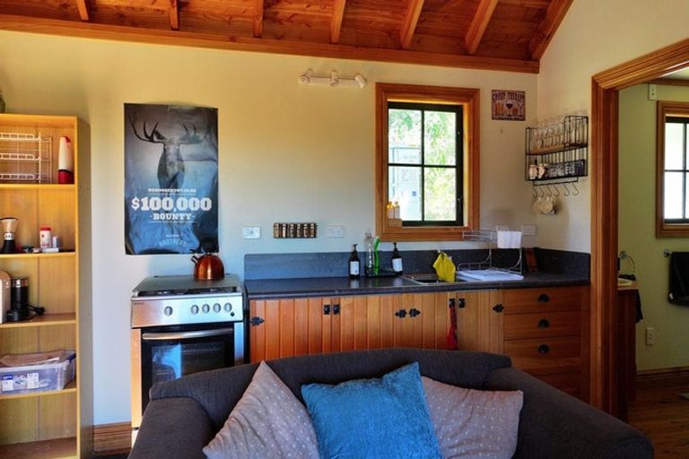 Photo of property in 3244 Ngahape Road, Stronvar, Masterton, 5890