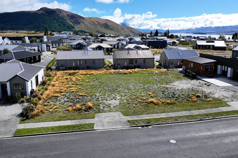 Photo of property in 7 Coulson Lane, Lake Tekapo, 7999