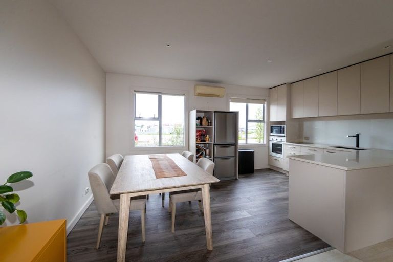 Photo of property in The Terraces, 21/9 Humber Street, Pandora, Napier, 4110