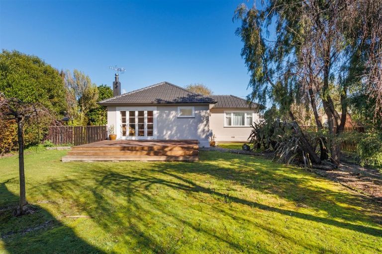Photo of property in 16 Derby Street, Feilding, 4702