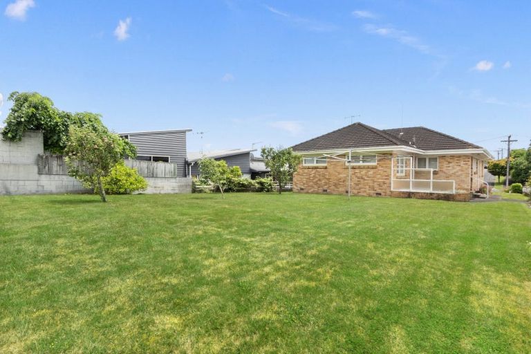 Photo of property in 11 Charles Crescent, Beerescourt, Hamilton, 3200