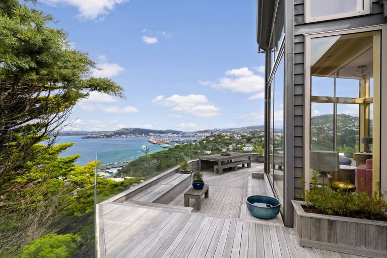 Photo of property in 17 Elgin Way, Khandallah, Wellington, 6035