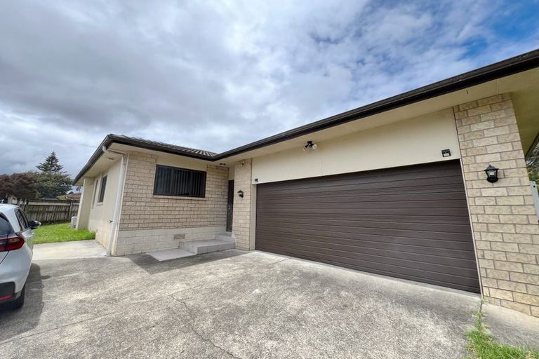 Photo of property in 196 Robertson Road, Mangere East, Auckland, 2024