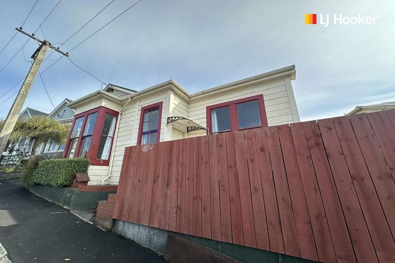 Photo of property in 3 Porteous Street, Mornington, Dunedin, 9011