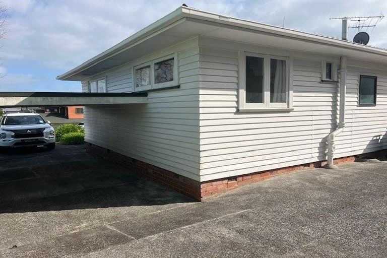 Photo of property in 96 Moore Street, Howick, Auckland, 2014