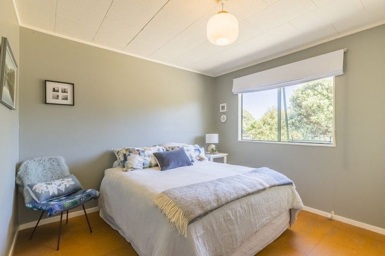 Photo of property in 44 Paetawa Road, Peka Peka, Waikanae, 5391