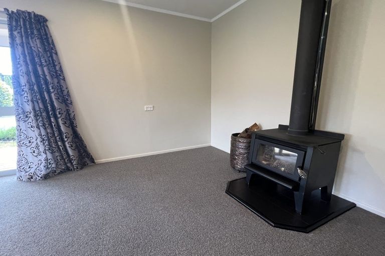 Photo of property in 128 Commercial Street, Takaka, 7110