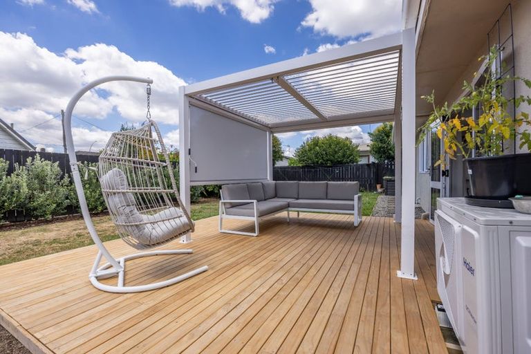 Photo of property in 8 Williams Place, Fairfield, Hamilton, 3214