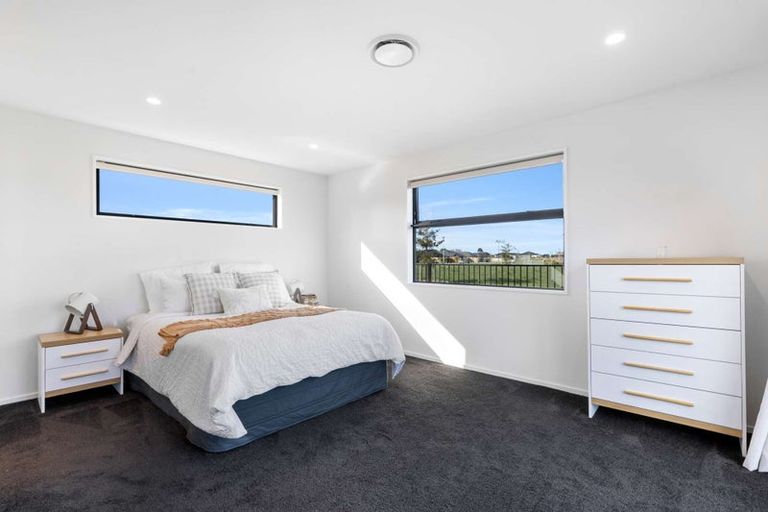 Photo of property in 11 Ellmers Street, Woodend, 7610