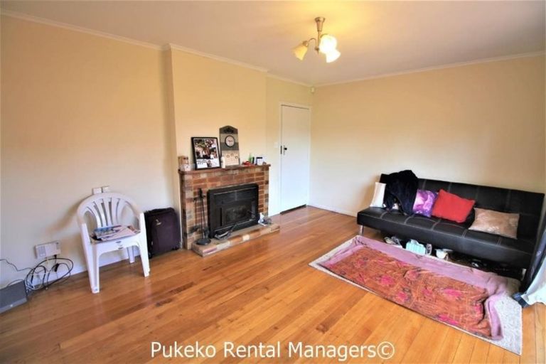 Photo of property in 33 Walters Road, Takanini, 2112