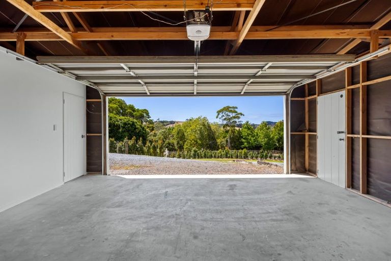 Photo of property in 72 Pebble Brook Road, Waitoki, 0994