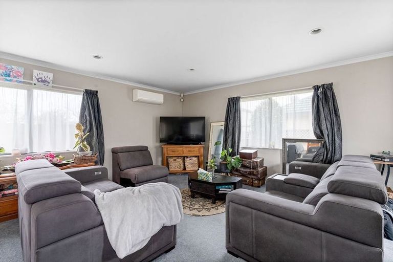 Photo of property in 50d Takanini School Road, Takanini, 2112