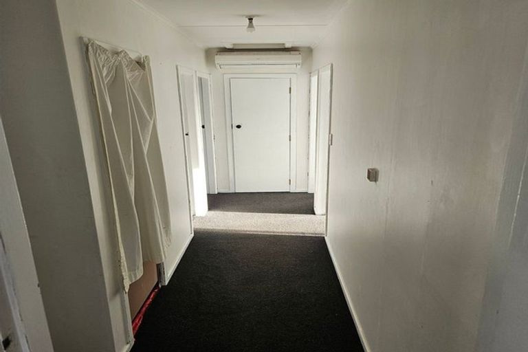 Photo of property in 75 Waihemo Street, Waitangirua, Porirua, 5024