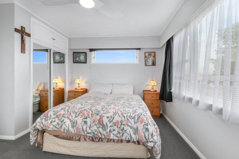 Photo of property in 13 Burn Street, Levin, 5510