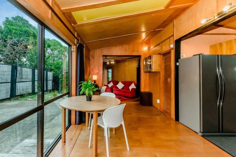 Photo of property in 14 Elizabeth Street, Waikanae, 5036