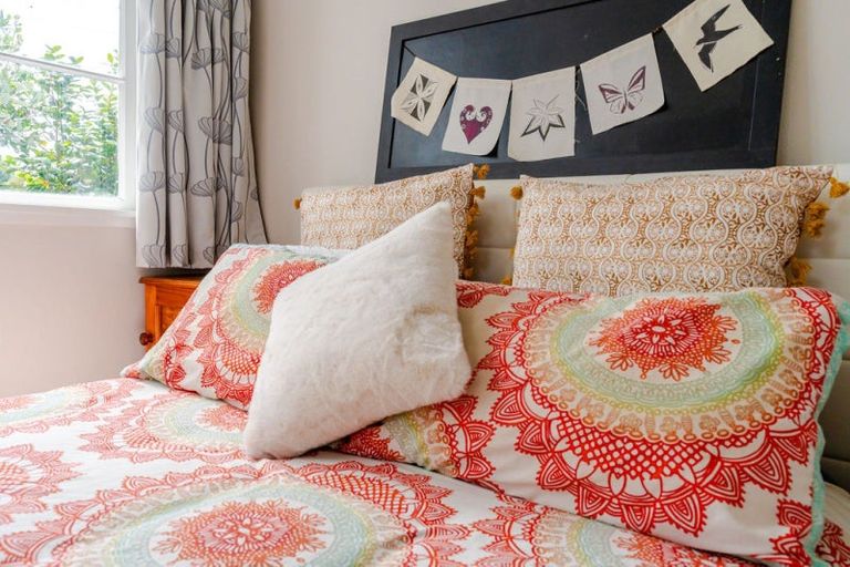 Photo of property in 99 Broadway, Carterton, 5713