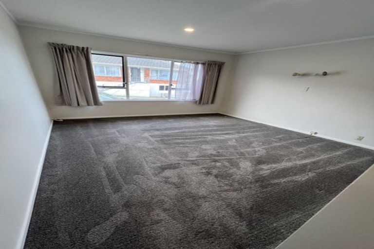 Photo of property in 2/48 Jutland Road, Hauraki, Auckland, 0622
