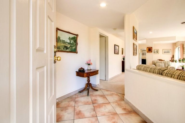 Photo of property in 3 Hyatt Grove, Greenmeadows, Napier, 4112