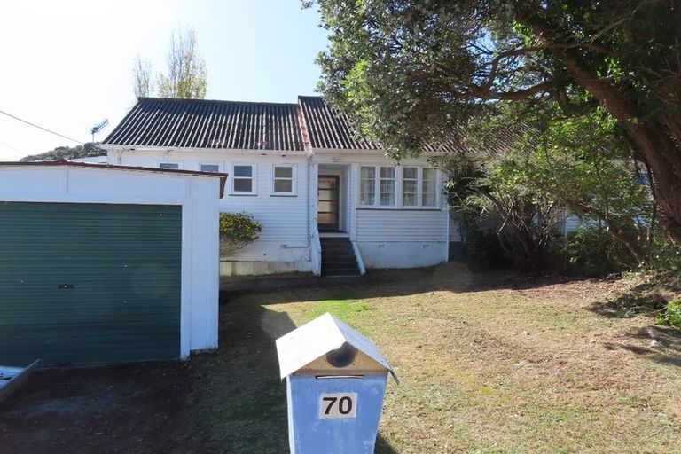 Photo of property in 70 Wilkie Crescent, Naenae, Lower Hutt, 5011