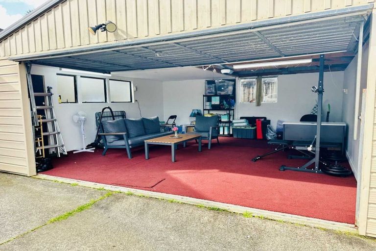 Photo of property in 3a Lloyd Drive, Nawton, Hamilton, 3200