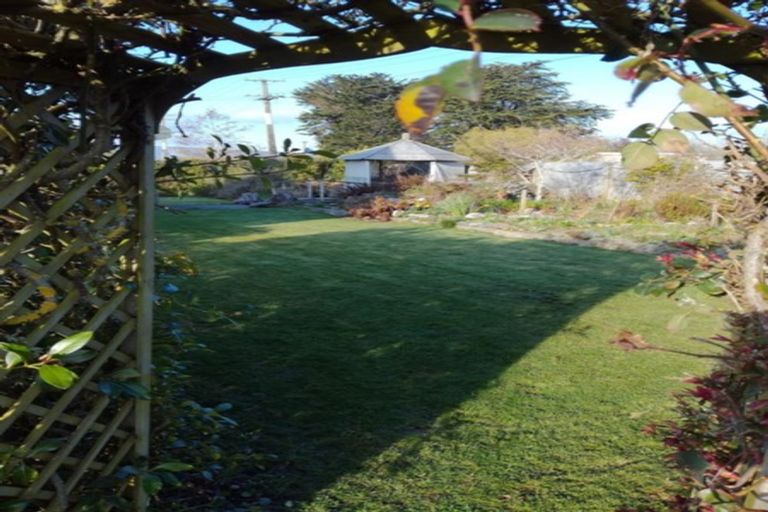 Photo of property in 2268 Ohai Clifden Highway, Orawia, Otautau, 9682