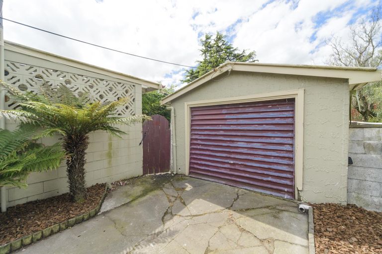 Photo of property in 12 Tawa Street, Palmerston North, 4414