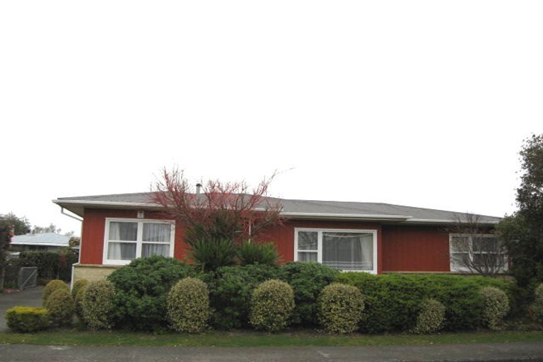 Photo of property in 806 Oxford Street, Saint Leonards, Hastings, 4120