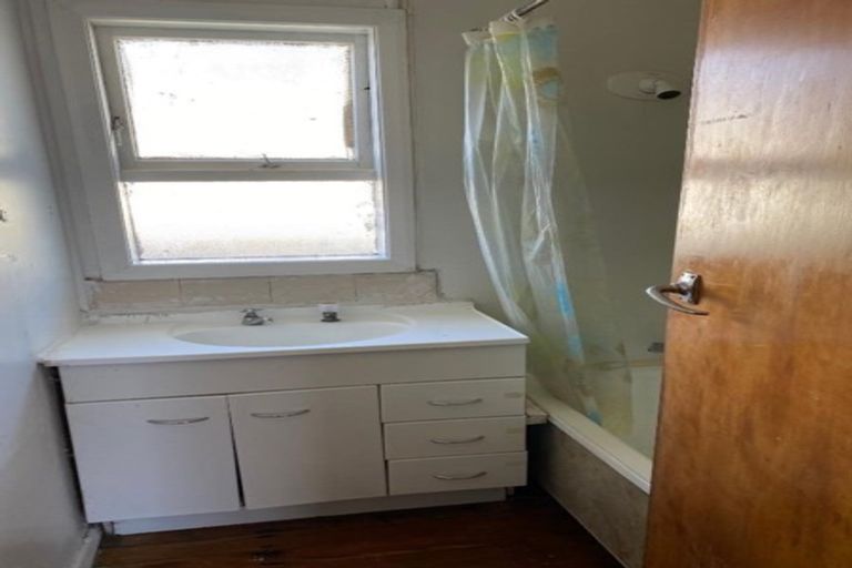 Photo of property in 9 Campbell Street, Frankton, Hamilton, 3204