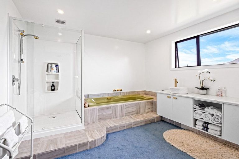 Photo of property in 19 Salmond Place, Queenstown, 9300