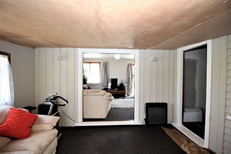 Photo of property in 17 Burgoyne Street, Woodville, 4920