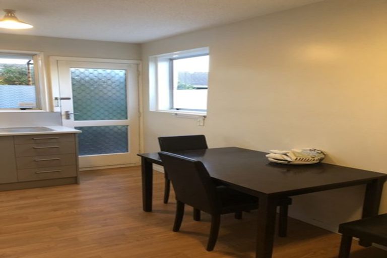 Photo of property in 3/10 Peer Street, Upper Riccarton, Christchurch, 8041