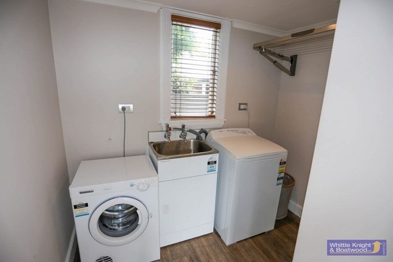 Photo of property in 92 Hinau Street, Riccarton, Christchurch, 8041