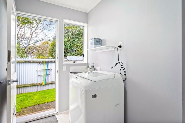 Photo of property in 2/27 Miro Street, Trentham, Upper Hutt, 5018